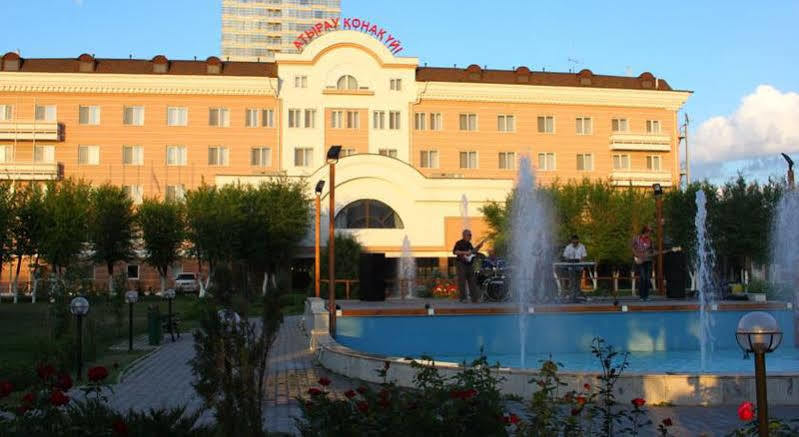 Atyrau Dastan Hotel Exterior photo